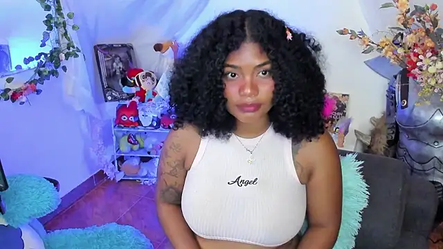 Angel_Belll webcam