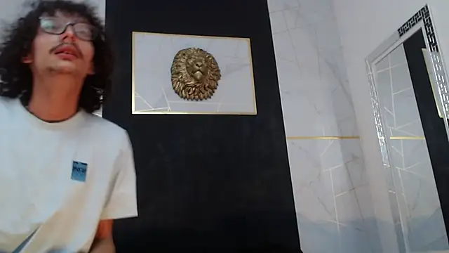 KittyStarmorbid webcam