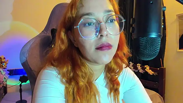 _Moon_Johnson webcam