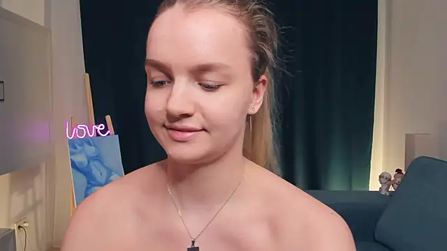 KerenFurguson webcam