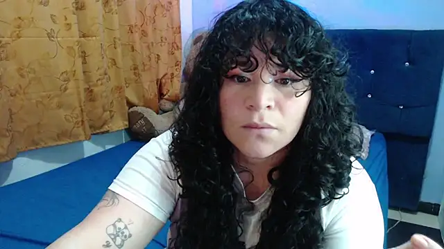 ANGELIQUE_KLANE webcam