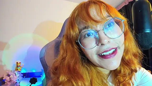 _Moon_Johnson webcam