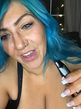 LittleMissEeve webcam