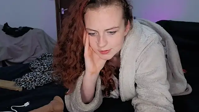 ENGLISHEMILY_69 webcam