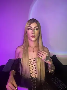 alana_stone - Alana_Stone's free webcam - UK Sex Cams