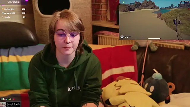 gamergirl_eve - GamerGirl_Eve's free webcam - UK Sex Cams