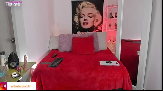 sofiiBell Live Webcam on Stripchat