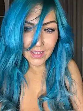 LittleMissEeve webcam