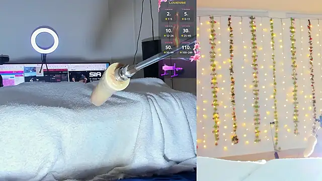 Alessandra_Smith webcam