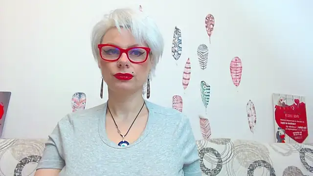 Playful_Goldie_WOW__ webcam