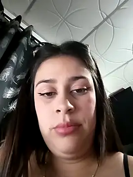 latina_sexy1 (F young) - Make me hot and show boobs hard nipples