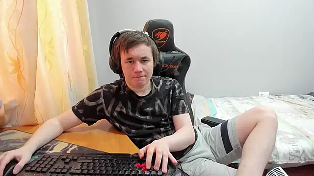 iliaskrislove webcam