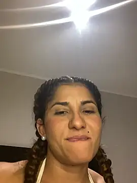 AlejandritaMilano webcam