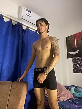 Kriss_Edwards webcam