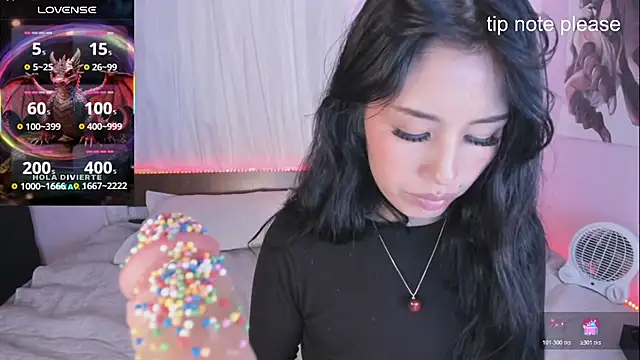 Miss_Charlottet webcam