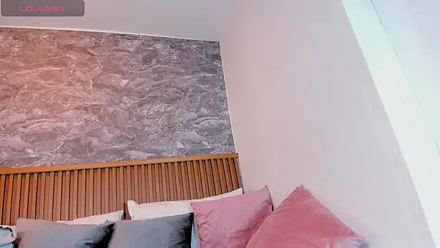 alina_souvage_ webcam