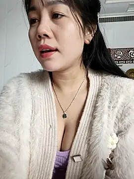 Ngocmai_lazdy webcam