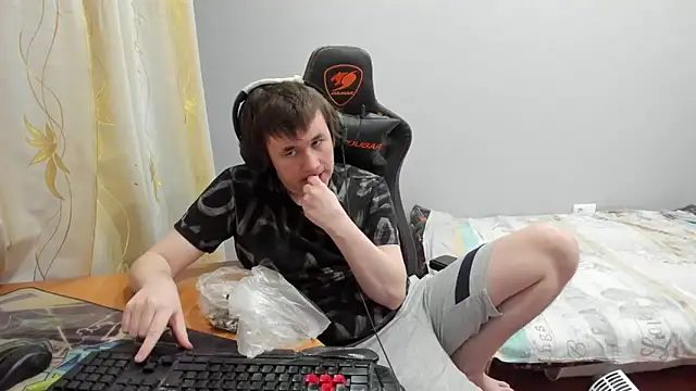 iliaskrislove webcam