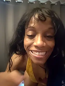 NatalieGainer_goodies webcam