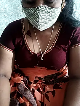 MaaliiiPonuTamil webcam