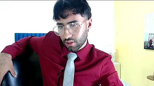 MilanZaire Live Webcam on Stripchat