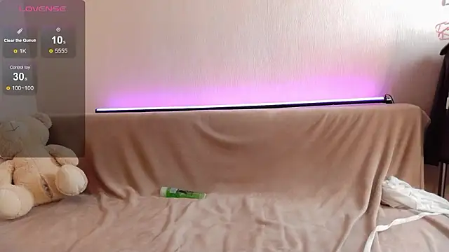 Alexa_Sparkle webcam