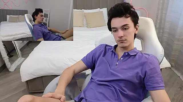 moonlinskinn (M twink) - take off my t-shirt