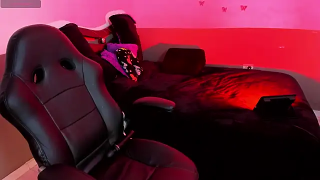 Monserrat_Cute_ webcam