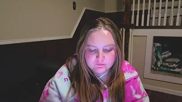 phatassblond - PhatAssBlond's free webcam - UK Sex Cams