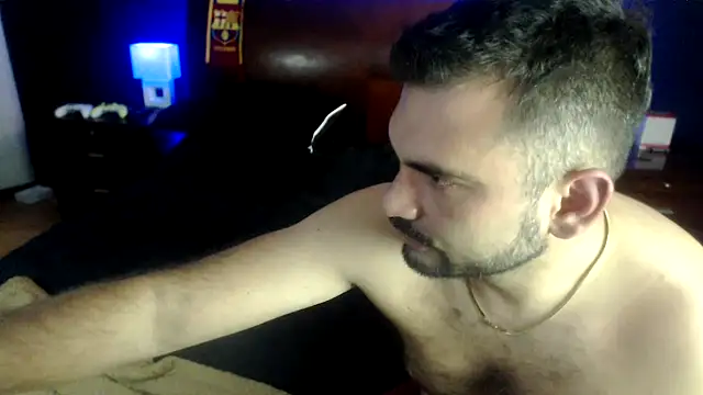 lovershornies - Lovershornies's free webcam - UK Sex Cams