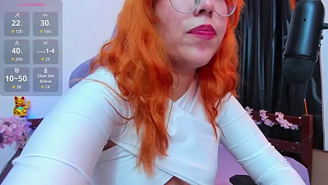 _Moon_Johnson webcam