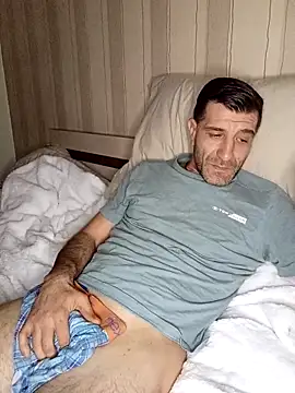 alexdaniel89 - Alexdaniel89's free webcam - UK Sex Cams