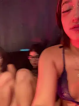 LilithMonette webcam