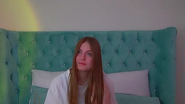 SofiaSarvain webcam