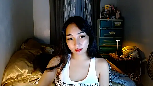 SweetLilly_18 webcam