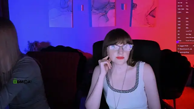 doll_vey - Doll_vey's free webcam - UK Sex Cams