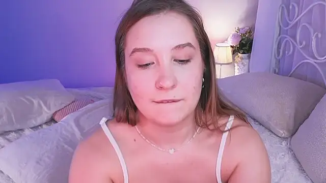 saint_trisha webcam