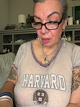 dieseldame1313 webcam