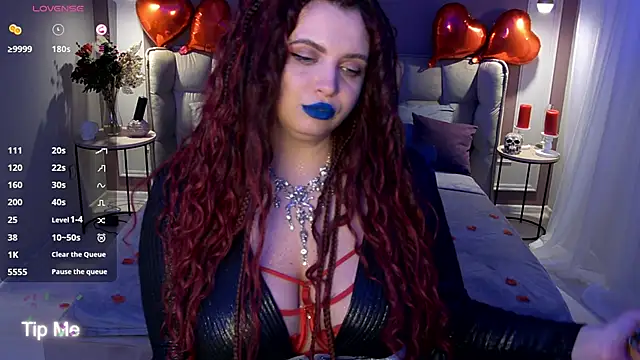 Miss_Maya_Mils webcam