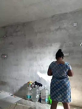 MaaliiiPonuTamil webcam