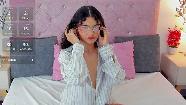 MirandaLawrens_ webcam