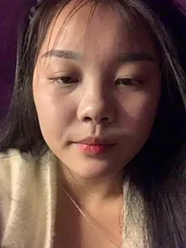 baa-bee22 (F teen) - Hij