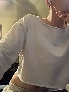 YourFavTwinkie webcam