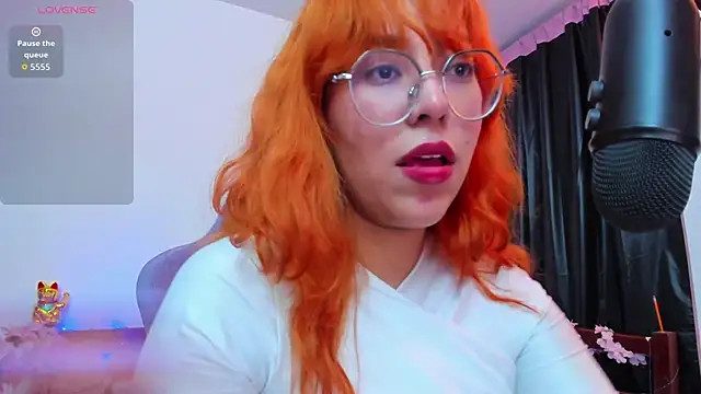 _Moon_Johnson webcam