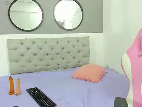 Sophie_and_andress webcam