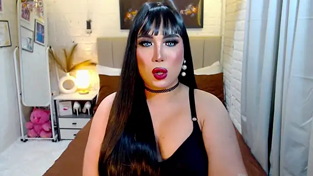 creamyy_mollyy webcam