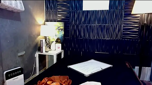 urtopshemalegoddessaliyah - UrtopshemalegoddessAliyah's free webcam - UK Sex Cams