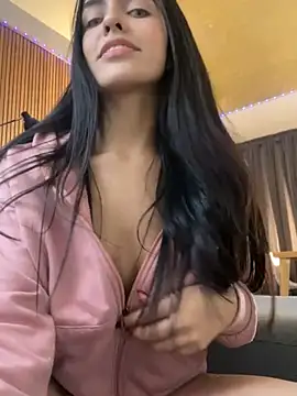 daphneuwu - DaphneUwu's free webcam - UK Sex Cams