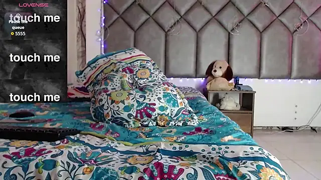 Tiffany_Valentine15 webcam