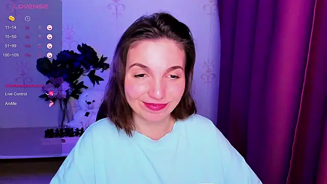 KindHazelHere_ webcam